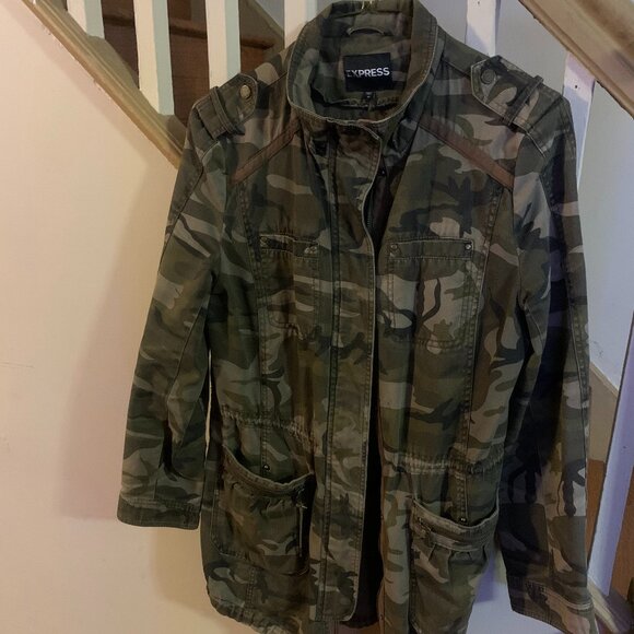 Express Camo Jacket - Picture 1 of 4